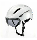 Capacete RockBross com LED recarregável